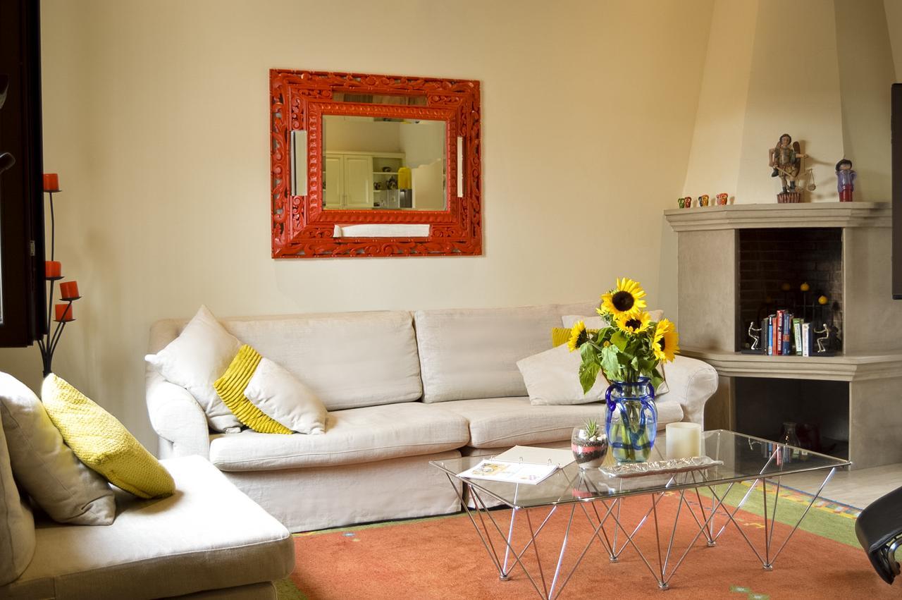 Casa Girasol Bed & Breakfast Antigua ภายนอก รูปภาพ